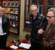 jb1.05_L.Buzderewicz_Zakochani grafomani (3)_Easy-Resize.com