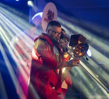 zw_29.04_ELUCE_Norbert Burkowski_2_Easy-Resize.com