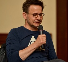 6D0456DB-CF90-4443-AEA6-4C27643A7BAA.